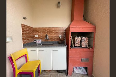 Casa de condomínio à venda com 144m², 2 quartos e 1 vaga Casa de condomínio à venda com 144m², 2 quartos e 1 vagaChurrasqueira