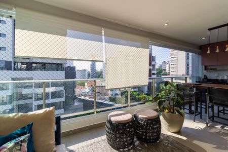 Apartamento para alugar com 150m², 3 quartos e 2 vagasVaranda/Vista