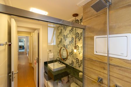 Apartamento para alugar com 150m², 3 quartos e 2 vagasBanheiro da Suíte 2