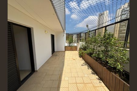 Apartamento à venda com 242m², 4 quartos e 4 vagasFoto 26