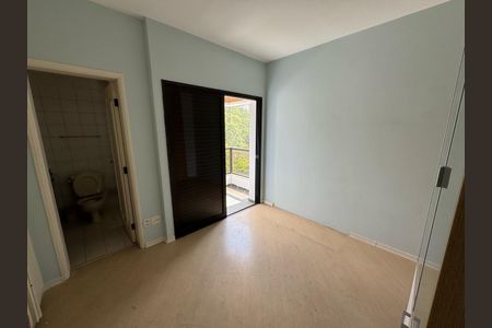 Apartamento à venda com 242m², 4 quartos e 4 vagasFoto 11