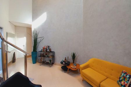 Casa de condomínio à venda com 325m², 5 quartos e 4 vagasSala