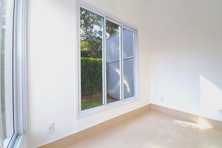 Casa de condomínio à venda com 325m², 5 quartos e 4 vagasÁrea comum - Academia