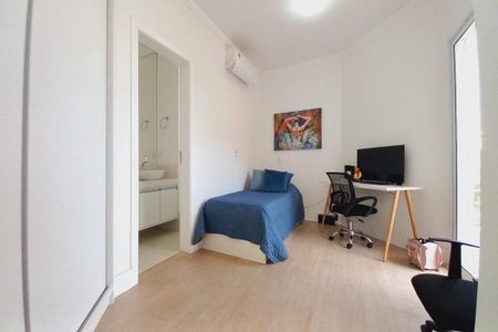 Casa de condomínio à venda com 325m², 5 quartos e 4 vagasQuarto 3 - Suíte