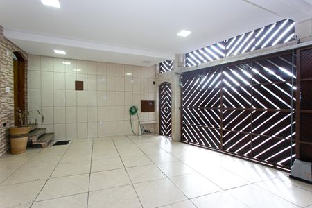 Casa para alugar com 280m², 3 quartos e 3 vagas Casa para alugar com 280m², 3 quartos e 3 vagasGaragem