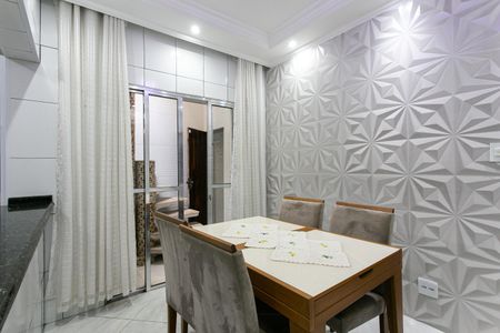 Casa para alugar com 280m², 3 quartos e 3 vagas Casa para alugar com 280m², 3 quartos e 3 vagasCopa