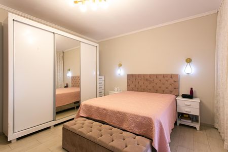 Casa para alugar com 280m², 3 quartos e 3 vagas Casa para alugar com 280m², 3 quartos e 3 vagasSuíte