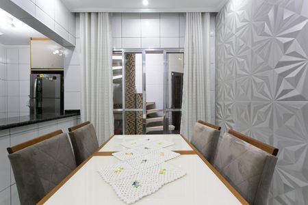 Casa para alugar com 280m², 3 quartos e 3 vagas Casa para alugar com 280m², 3 quartos e 3 vagasCopa