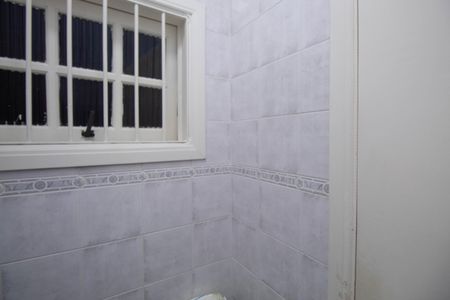 Casa à venda com 128m², 3 quartos e 3 vagasBanheiro de serviço