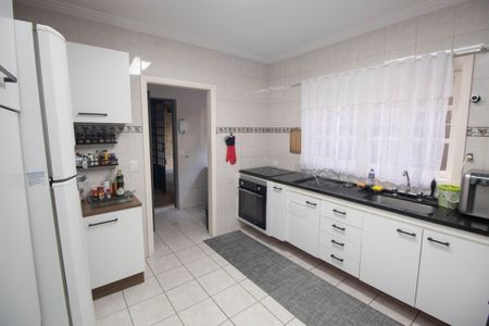 Casa à venda com 128m², 3 quartos e 3 vagasCozinha