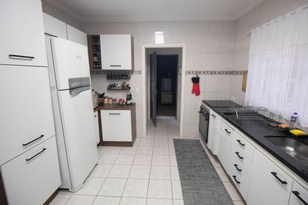 Casa à venda com 128m², 3 quartos e 3 vagasCozinha