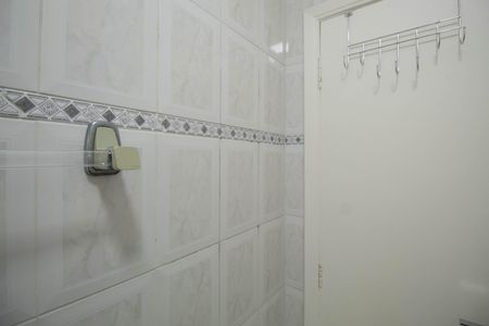 Casa à venda com 128m², 3 quartos e 3 vagasBanheiro