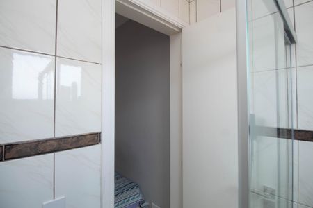 Casa à venda com 128m², 3 quartos e 3 vagasBanheiro da Suíte