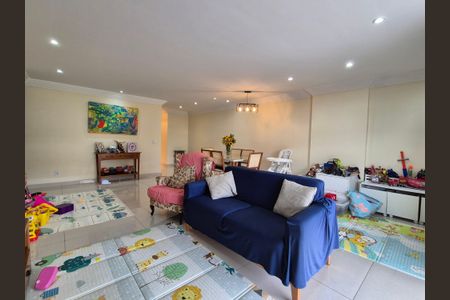 Apartamento à venda com 170m², 3 quartos e 2 vagasSala