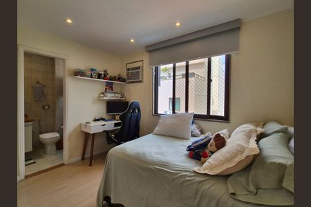 Apartamento à venda com 170m², 3 quartos e 2 vagasSuite 2