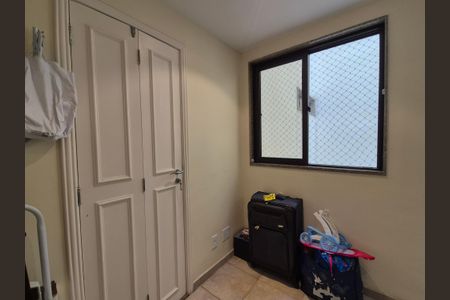 Apartamento à venda com 170m², 3 quartos e 2 vagasQuarto de serviço