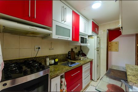 Apartamento à venda com 53m², 2 quartos e 1 vaga Apartamento à venda com 53m², 2 quartos e 1 vagaCozinha
