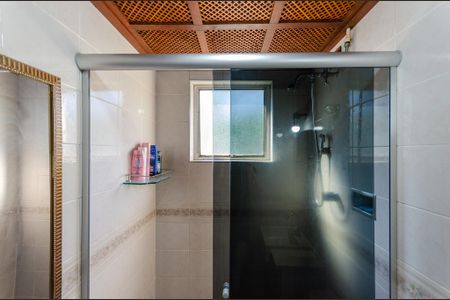 Apartamento à venda com 53m², 2 quartos e 1 vaga Apartamento à venda com 53m², 2 quartos e 1 vagaBanheiro