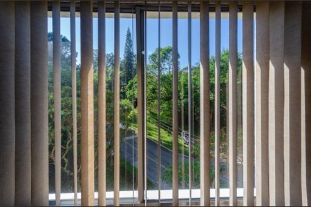 Apartamento à venda com 53m², 2 quartos e 1 vaga Apartamento à venda com 53m², 2 quartos e 1 vagaSala - janela