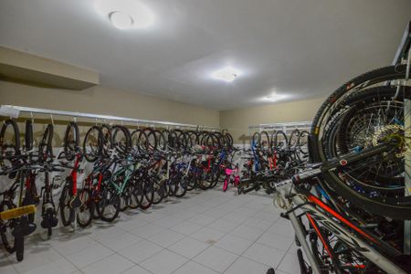 Studio à venda com 35m², 1 quarto e 1 vaga Studio à venda com 35m², 1 quarto e 1 vagaBicicletário