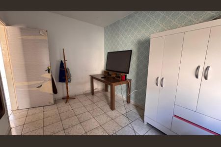 Casa à venda com 243m², 3 quartos e 2 vagasQuarto 1