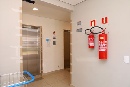 Apartamento para alugar com 33m², 2 quartos e sem vagaÁrea comum - Saguão do prédio