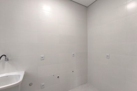 Casa de condomínio à venda com 300m², 4 quartos e 4 vagas Casa de condomínio à venda com 300m², 4 quartos e 4 vagasÁrea de Serviço