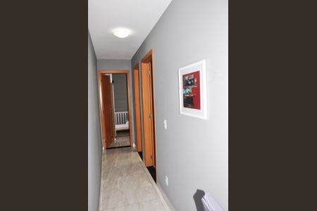 Apartamento à venda com 46m², 2 quartos e 1 vaga Apartamento à venda com 46m², 2 quartos e 1 vagaCorredor Quartos
