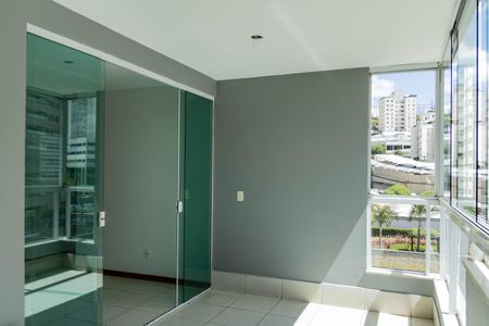 Apartamento para alugar com 83m², 3 quartos e 2 vagasVaranda gourmet