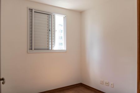 Apartamento para alugar com 83m², 3 quartos e 2 vagasQuarto 2