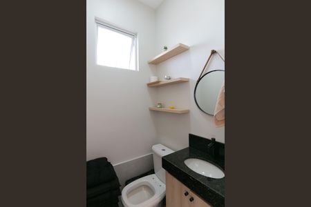 Apartamento à venda com 130m², 2 quartos e 2 vagas Apartamento à venda com 130m², 2 quartos e 2 vagasLavabo