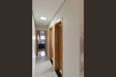 Apartamento à venda com 130m², 2 quartos e 2 vagas Apartamento à venda com 130m², 2 quartos e 2 vagasCorredor