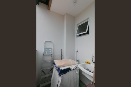 Apartamento à venda com 130m², 2 quartos e 2 vagas Apartamento à venda com 130m², 2 quartos e 2 vagasÁrea de Serviço