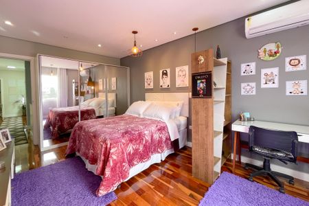 Casa à venda com 380m², 3 quartos e 6 vagasQuarto 1