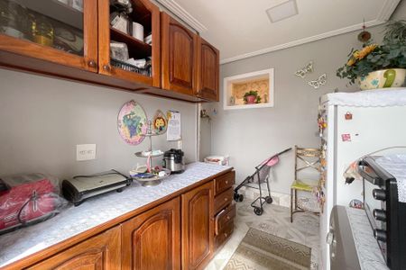 Casa à venda com 380m², 3 quartos e 6 vagasÁrea de Serviço