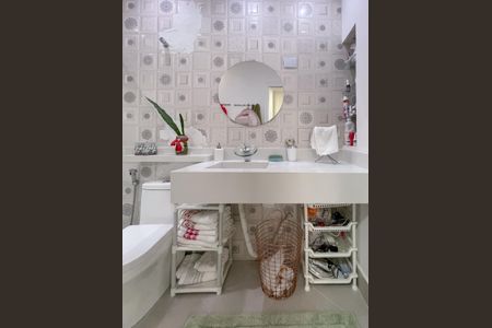 Casa à venda com 380m², 3 quartos e 6 vagasBanheiro - Suíte