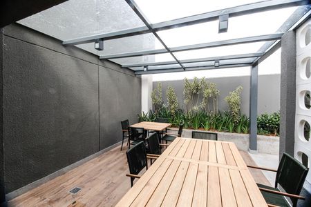 Apartamento para alugar com 48m², 2 quartos e sem vagaÁrea comum - Churrasqueira
