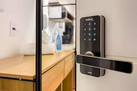 Apartamento à venda com 28m², 1 quarto e sem vaga Apartamento à venda com 28m², 1 quarto e sem vagaEntrada