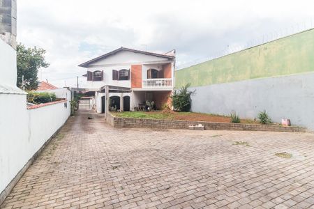 Casa para alugar com 367m², 4 quartos e 7 vagasFachada