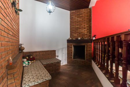 Casa para alugar com 367m², 4 quartos e 7 vagasLareira