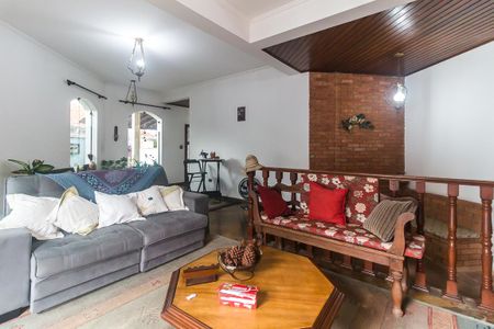 Casa para alugar com 367m², 4 quartos e 7 vagasSala