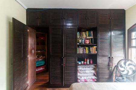 Casa para alugar com 367m², 4 quartos e 7 vagasQuarto 4 - Suíte