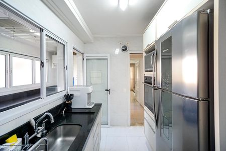Apartamento à venda com 110m², 3 quartos e 2 vagasCozinha