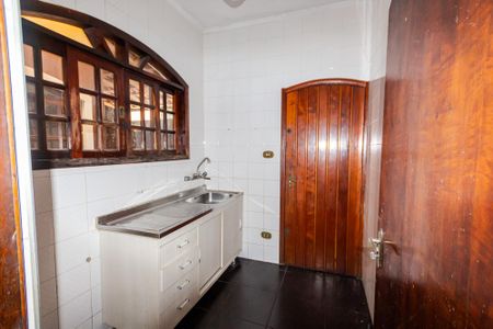 Casa à venda com 318m², 5 quartos e 6 vagas Casa à venda com 318m², 5 quartos e 6 vagasCozinha