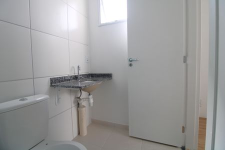 Apartamento para alugar com 43m², 2 quartos e sem vagaBanheiro do Quarto 1