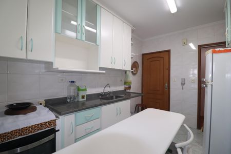 Apartamento à venda com 93m², 3 quartos e 2 vagasCozinha