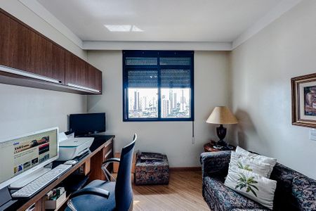 Apartamento para alugar com 300m², 4 quartos e 3 vagasQuarto 4