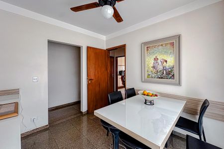 Apartamento para alugar com 300m², 4 quartos e 3 vagasCopa