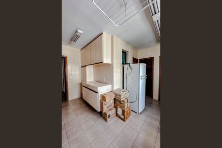 Apartamento para alugar com 300m², 4 quartos e 3 vagasÁrea de Serviço