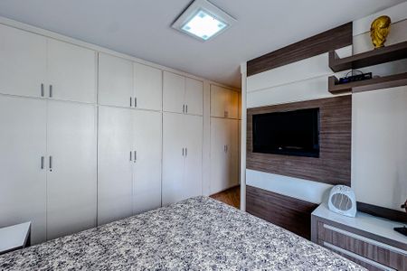 Apartamento para alugar com 300m², 4 quartos e 3 vagas Suíte 2